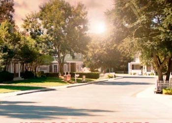 Промо фото и постеры из сериала Вистерия Лейн